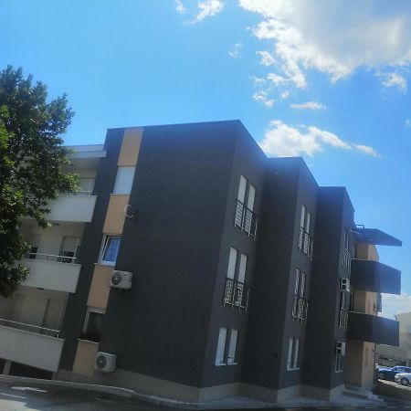 Luxury Apartment Queen Солин Экстерьер фото