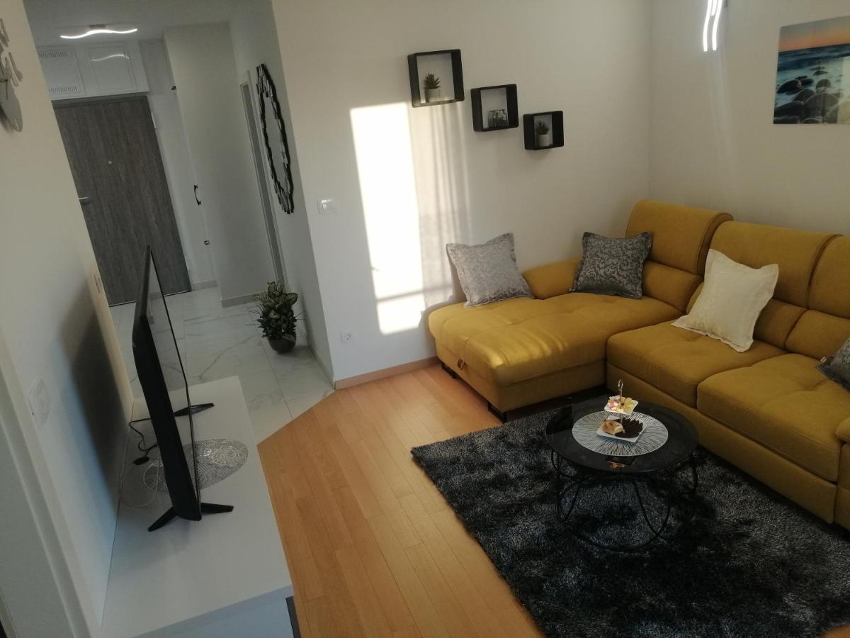 Luxury Apartment Queen Солин Экстерьер фото