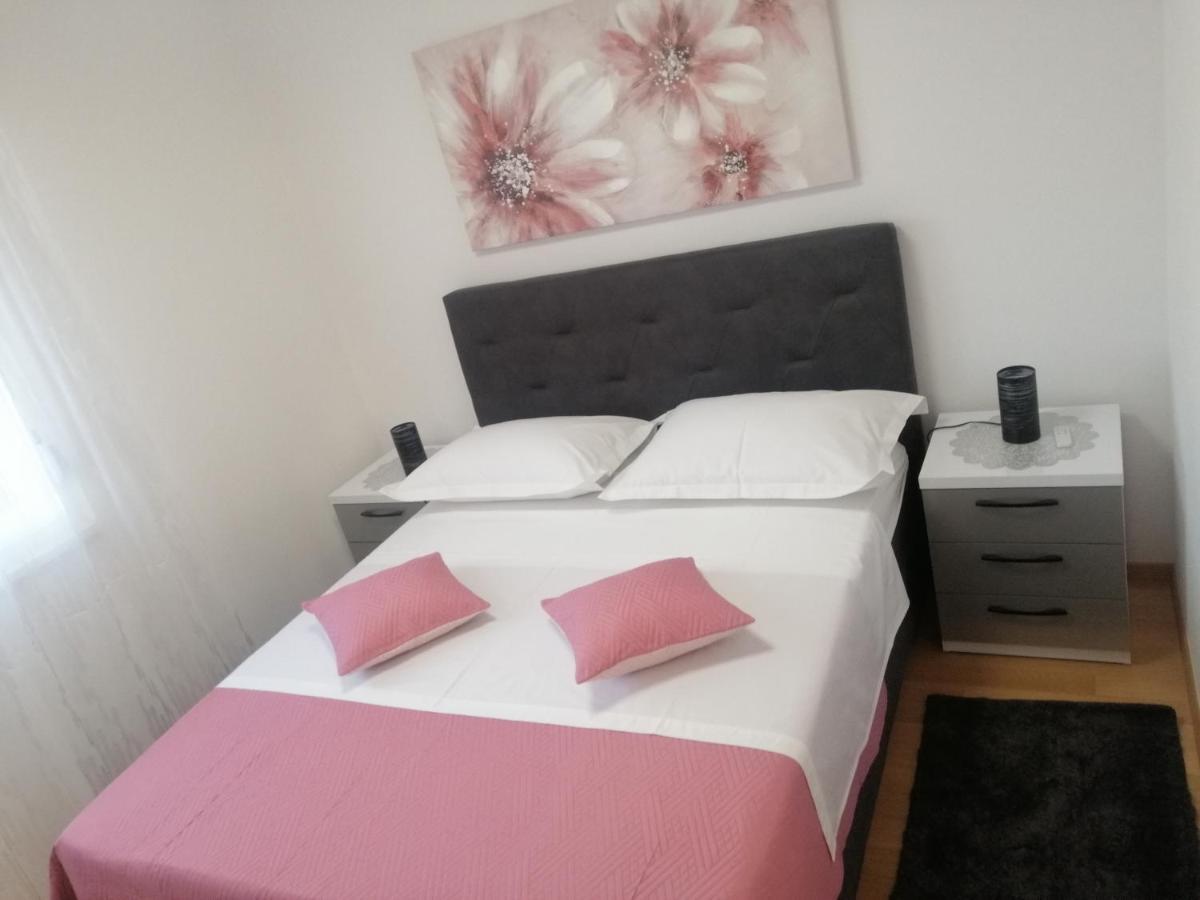 Luxury Apartment Queen Солин Экстерьер фото